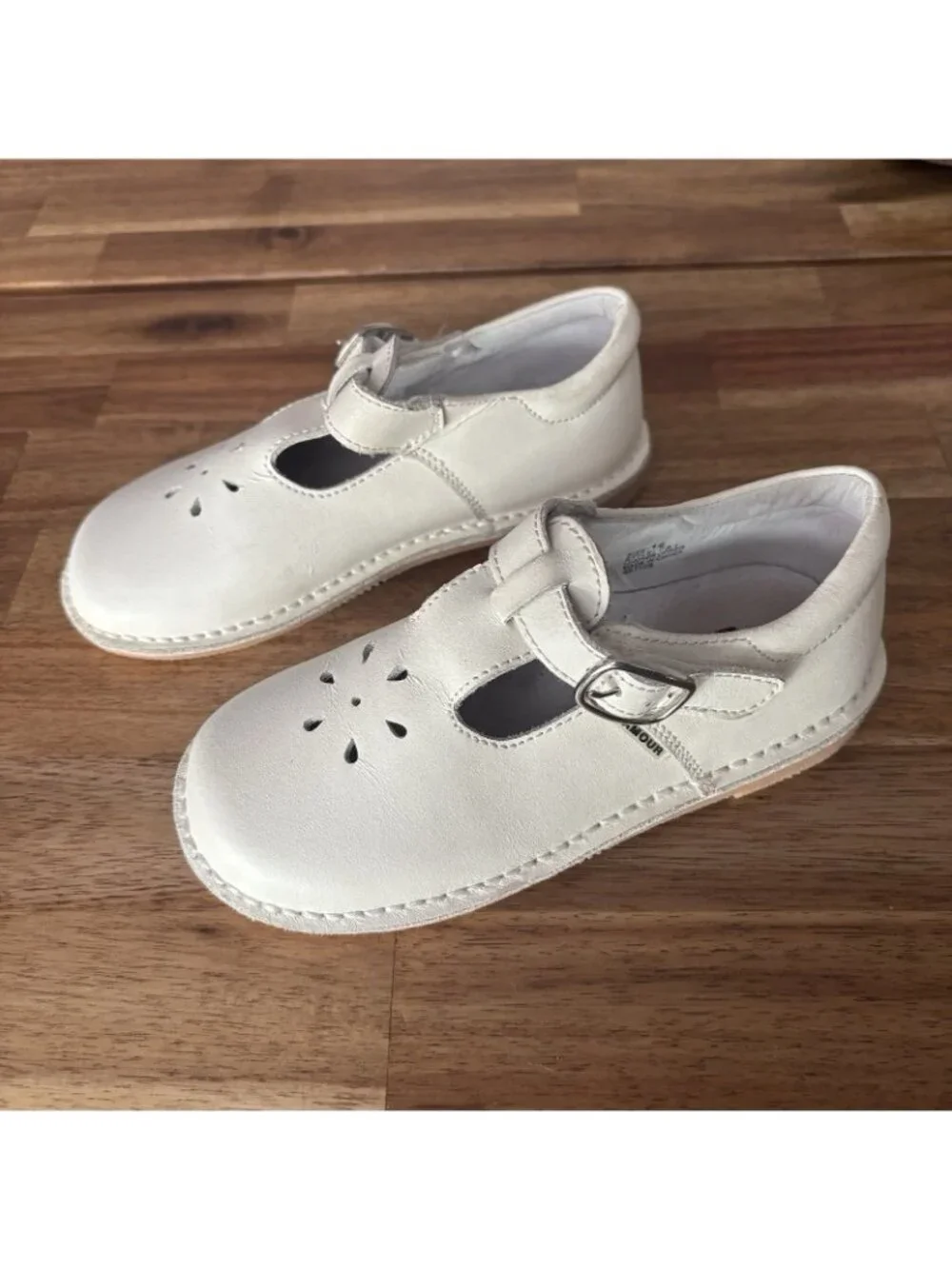 L'Amour Girls Shoes Classic Off White Leather Mary Jane T-strap Size 12 School